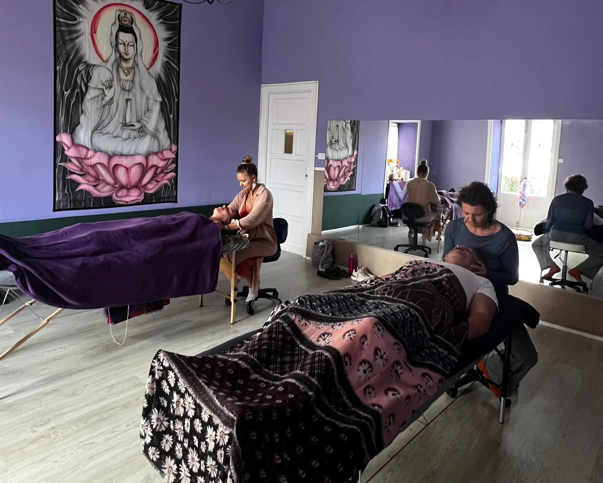 Professional Lomi Lomi Nui Massage Training by Monika Gołębieska